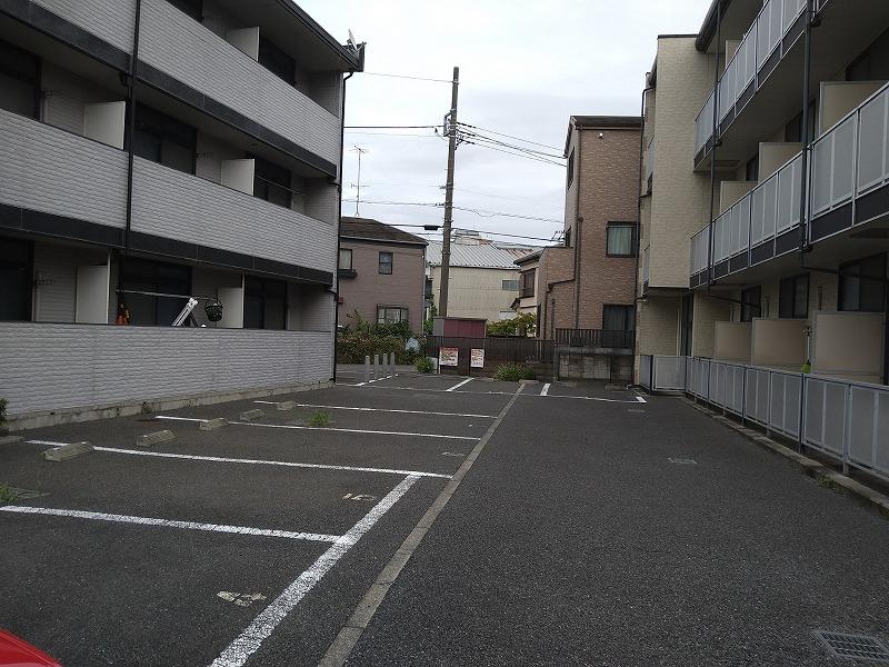 ＰＬＡＣＥ　ＩＮ　ＴＨＥ　ＳＵＮ(9757)の外観・駐車場イメージ1枚目