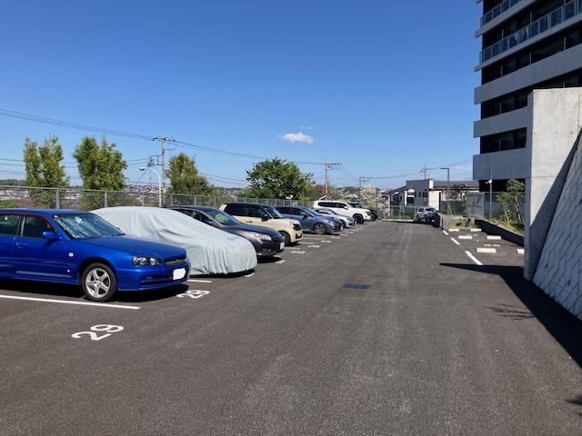 スムーズパーク原町田2丁目の外観・駐車場イメージ2枚目