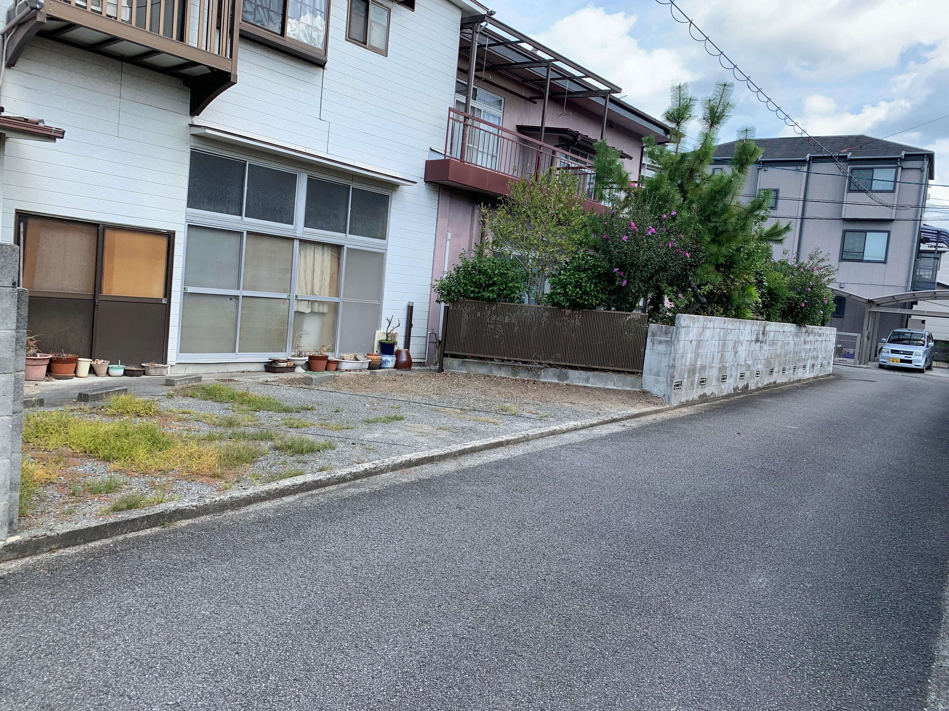 亀岡駐車場の外観・駐車場イメージ1枚目