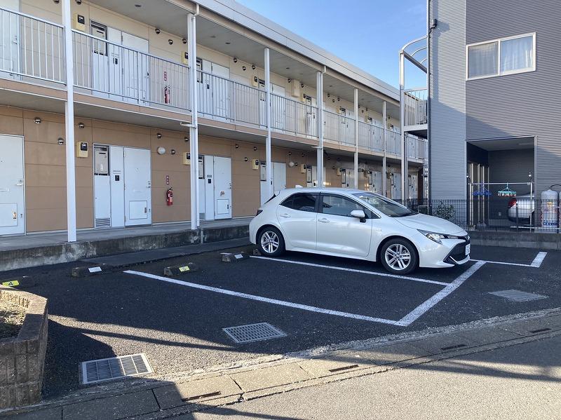 ルミエールⅢ(17430)の外観・駐車場イメージ1枚目