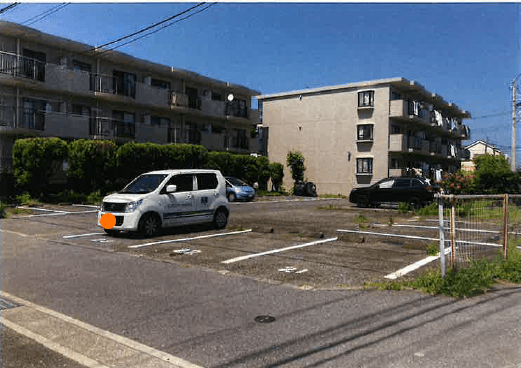 オー・クレール津久井浜Ⅱ駐車場の外観・駐車場イメージ1枚目