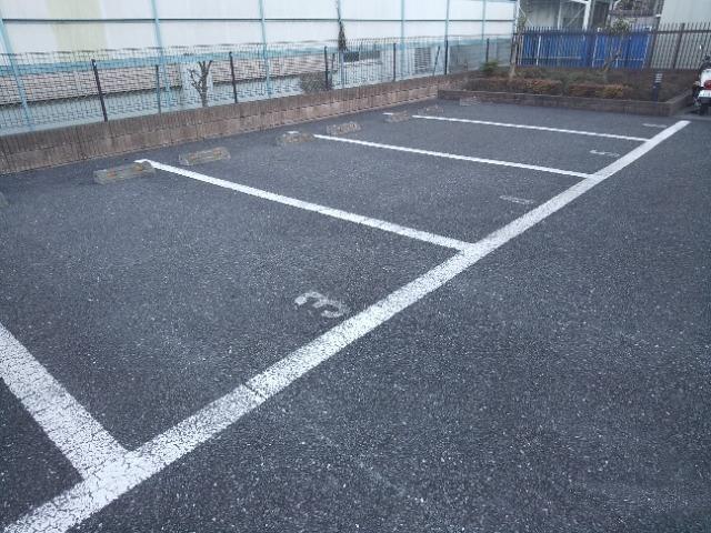 アルカンシェル(40010)の外観・駐車場イメージ1枚目