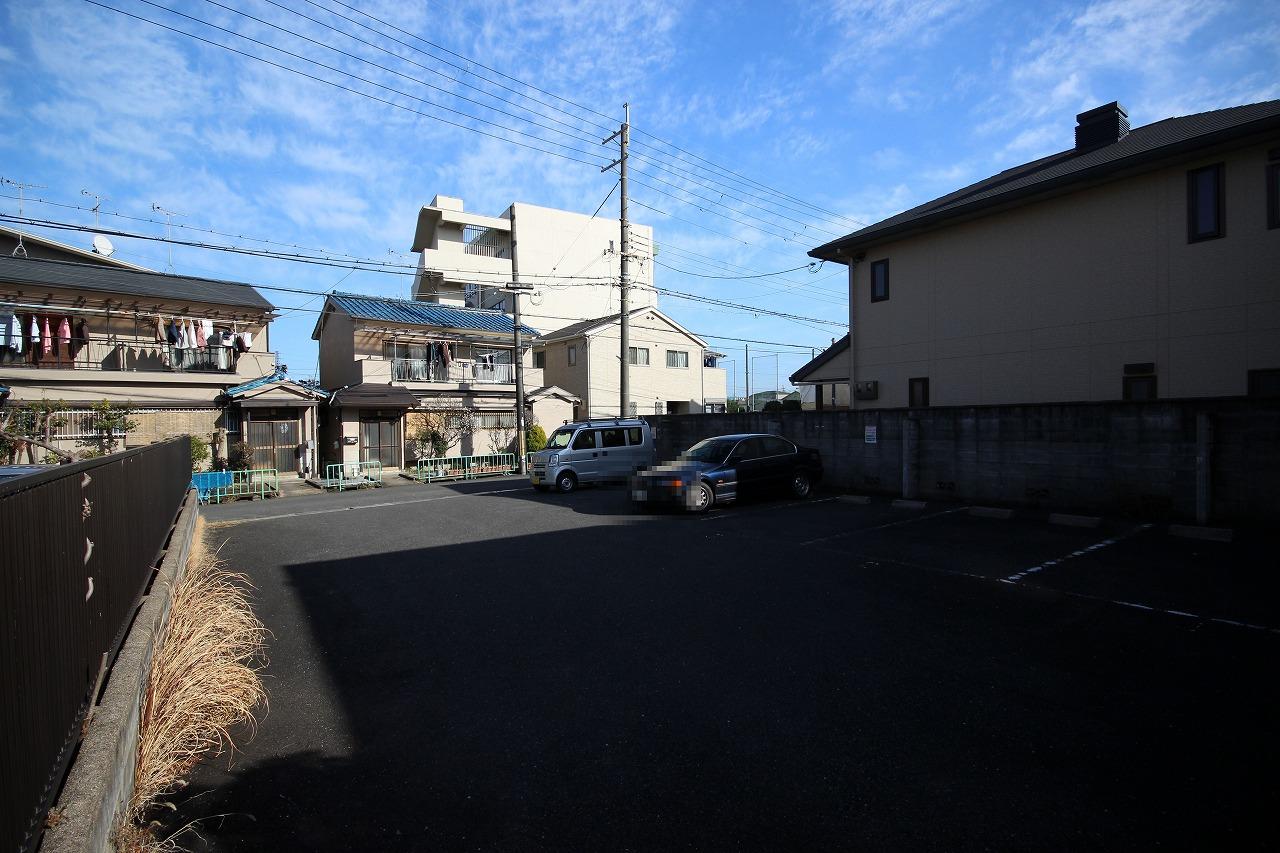 中津町松葉駐車場の外観・駐車場イメージ3枚目