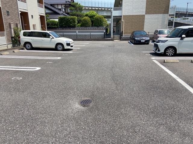 大町東(52796)の外観・駐車場イメージ1枚目