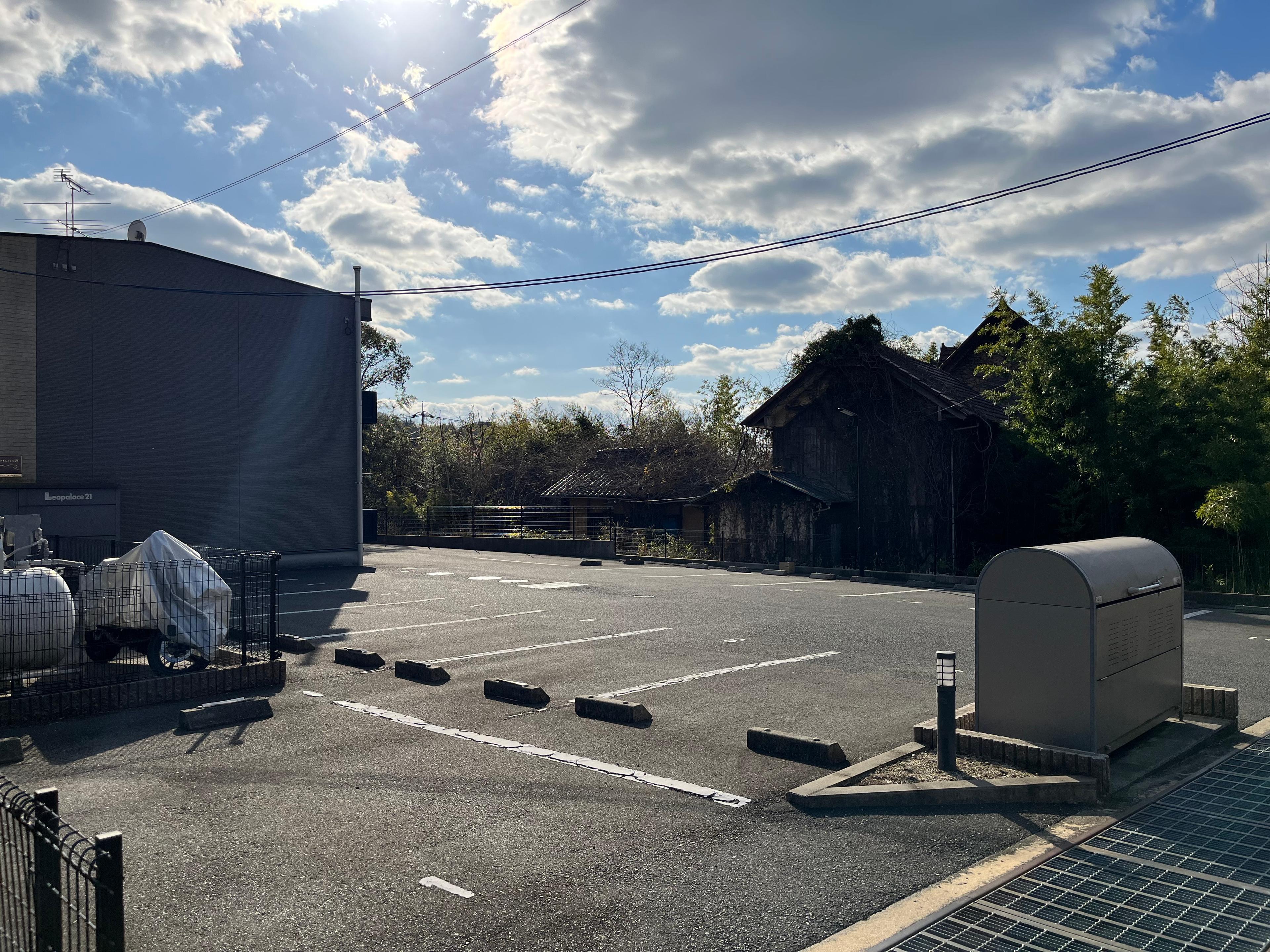 ＨＯＰＥ(37993)の外観・駐車場イメージ1枚目