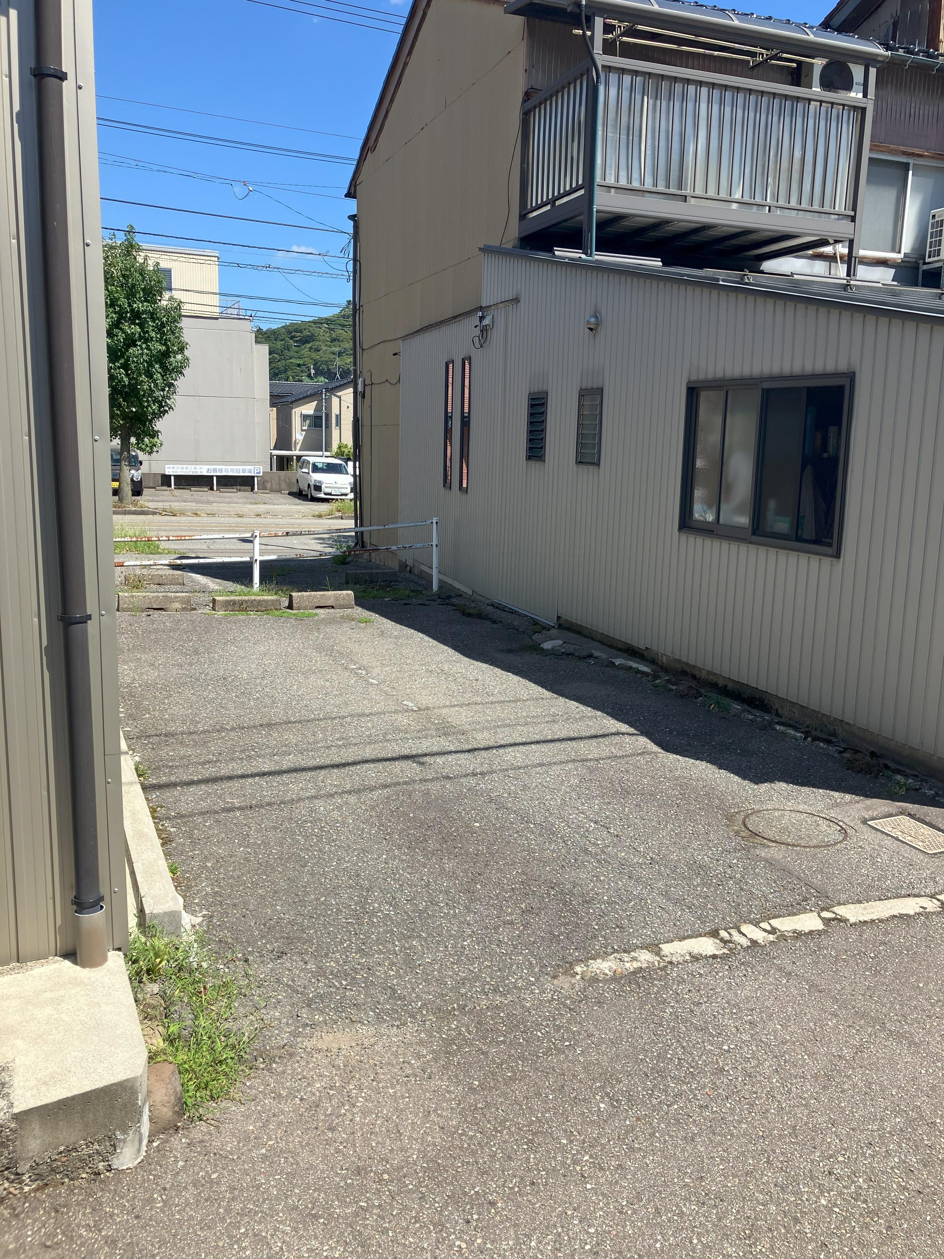 扇町15-13駐車場の外観・駐車場イメージ3枚目