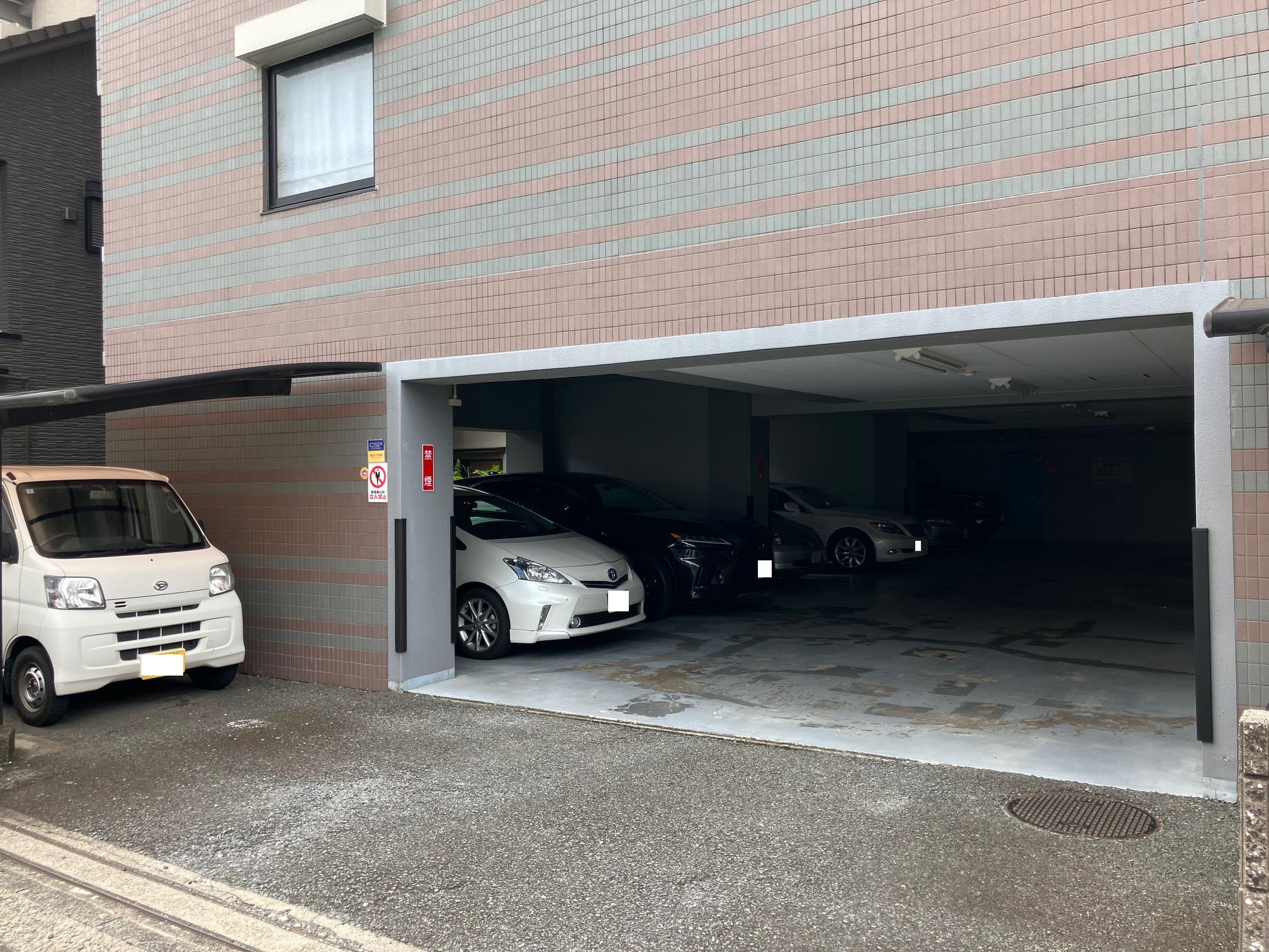 オクトフラッツK駐車場の外観・駐車場イメージ2枚目