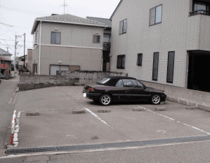 松下パーキングの外観・駐車場イメージ1枚目