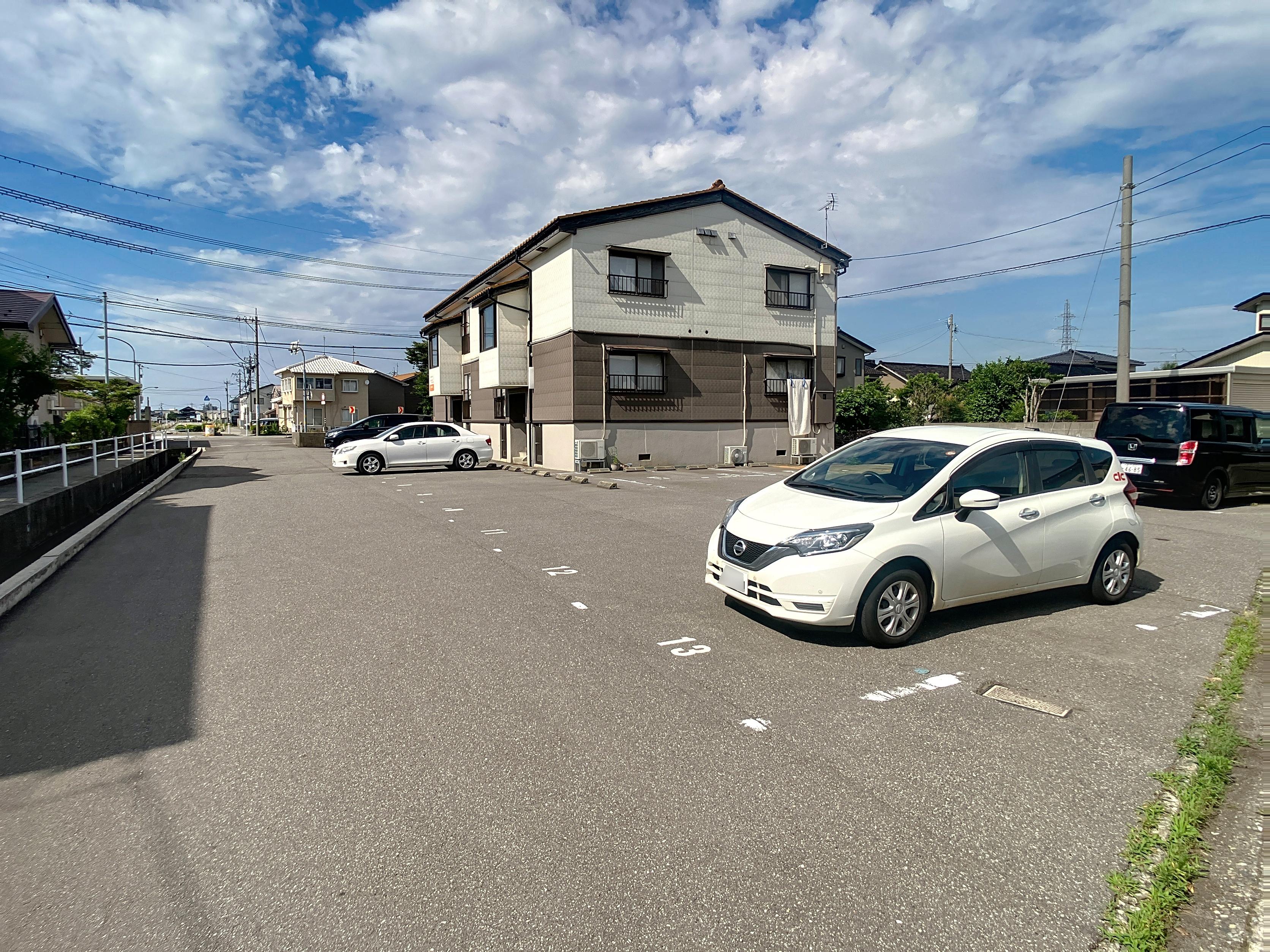 神野町２Kパーキングの外観・駐車場イメージ1枚目