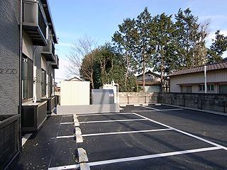 フォンターナ(35330)の外観・駐車場イメージ1枚目