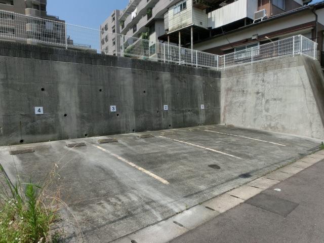 高峰町駐車場の外観・駐車場イメージ2枚目