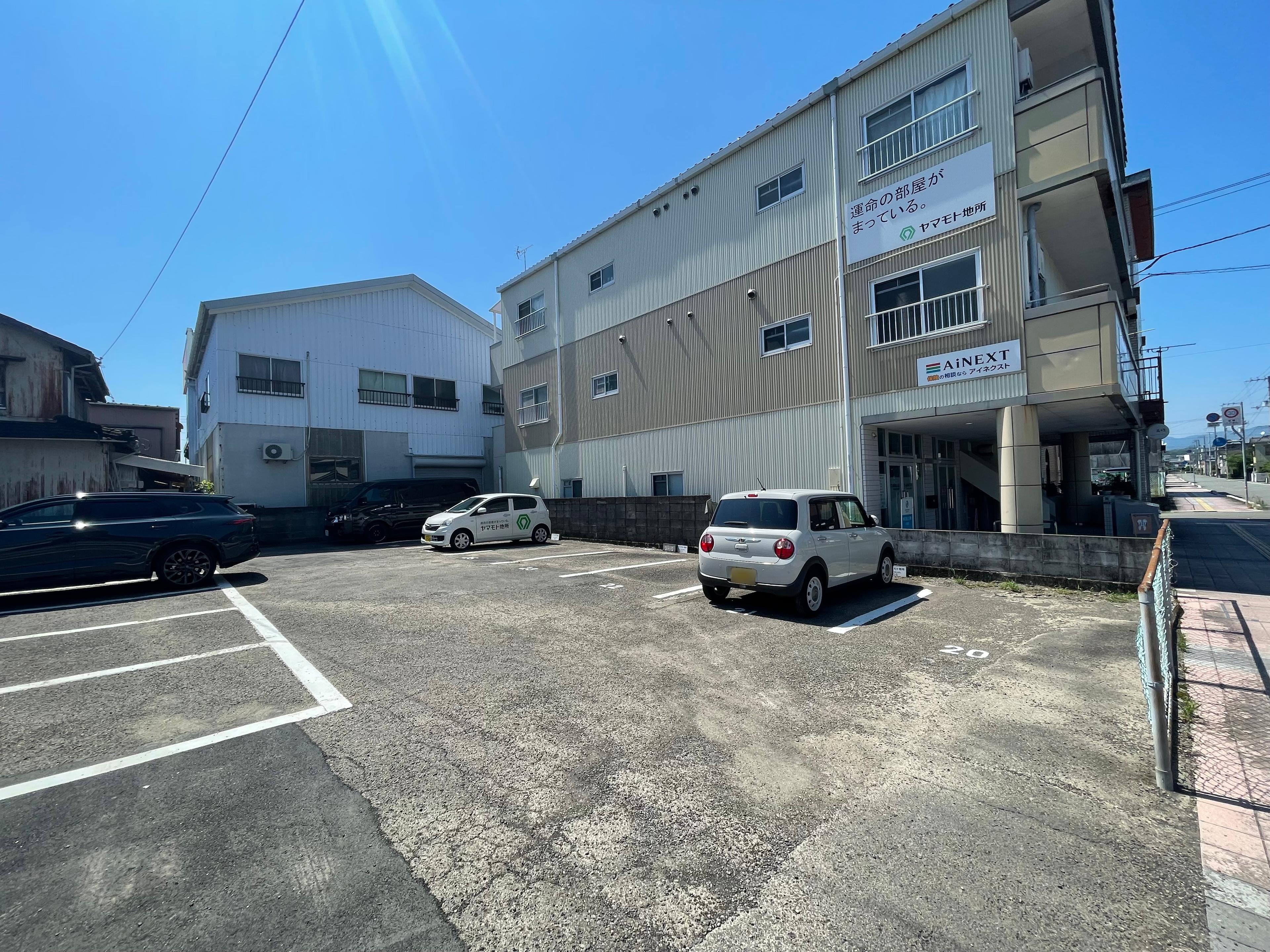 一条通4丁目7番　青空駐車場の外観・駐車場イメージ1枚目