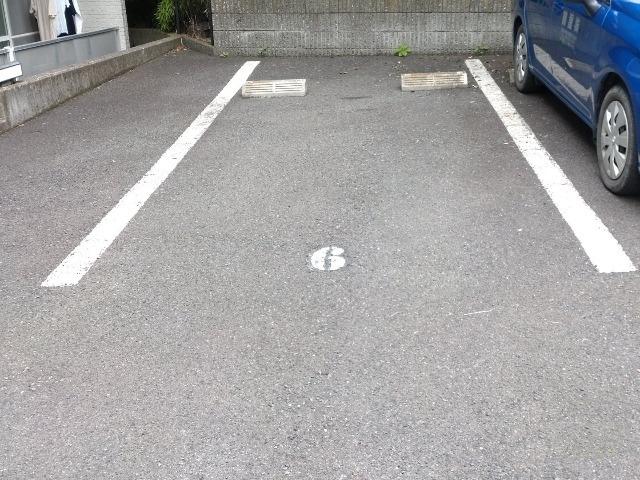宝(16780)の外観・駐車場イメージ2枚目