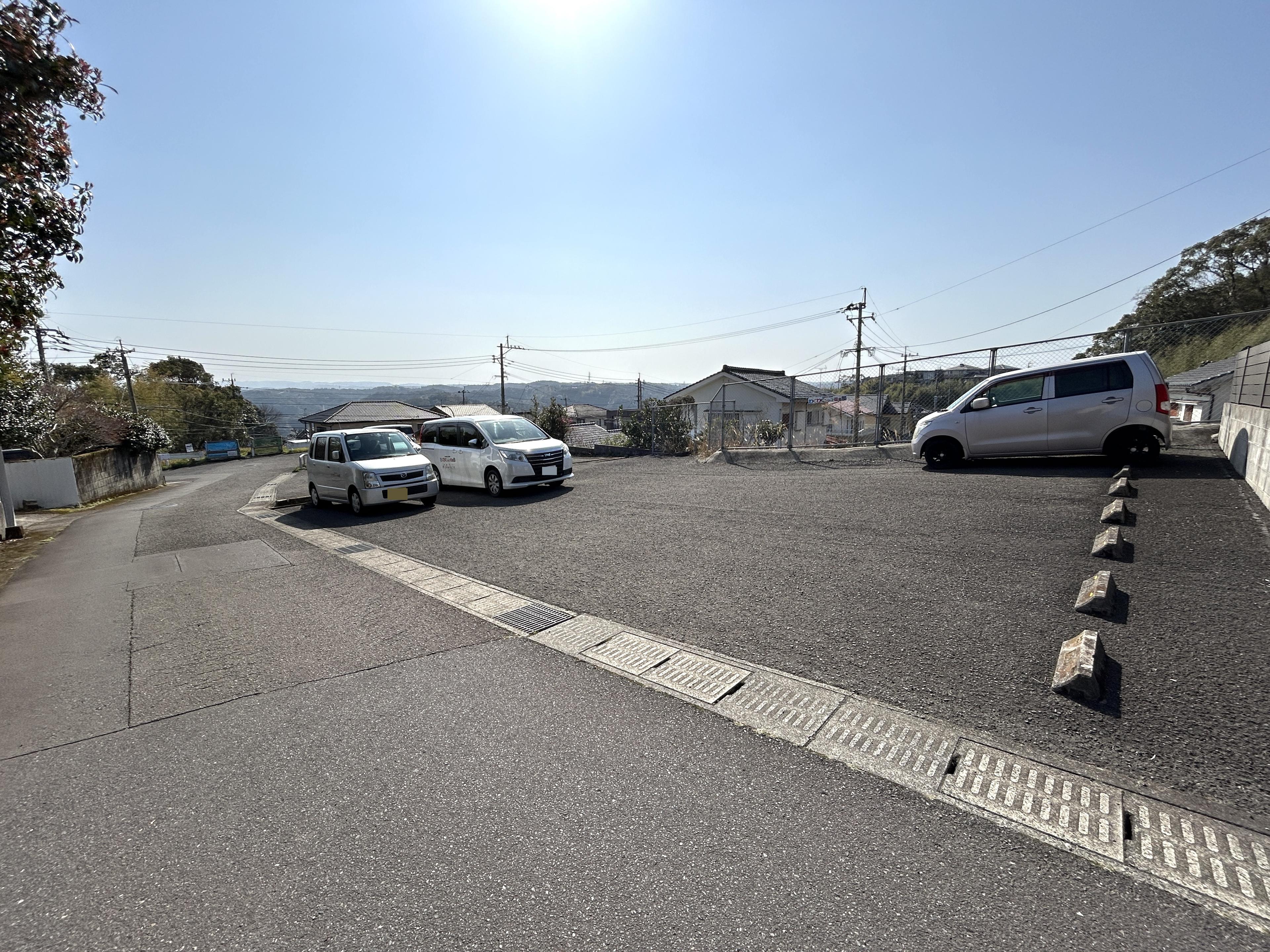 西伊敷駐車場の外観・駐車場イメージ3枚目