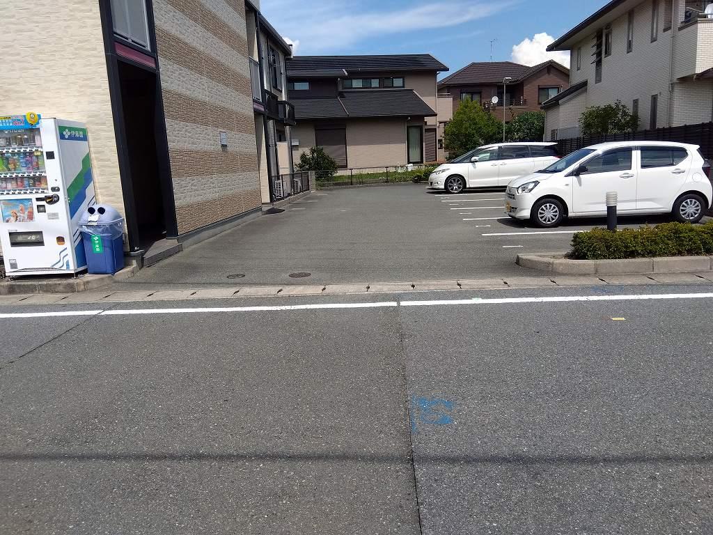 Ｂｅ　Ｔｏｗｎ(26813)の外観・駐車場イメージ1枚目