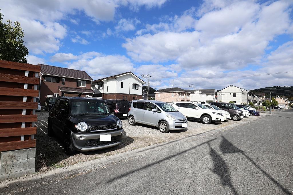 パストラル貸駐車場の外観・駐車場イメージ2枚目