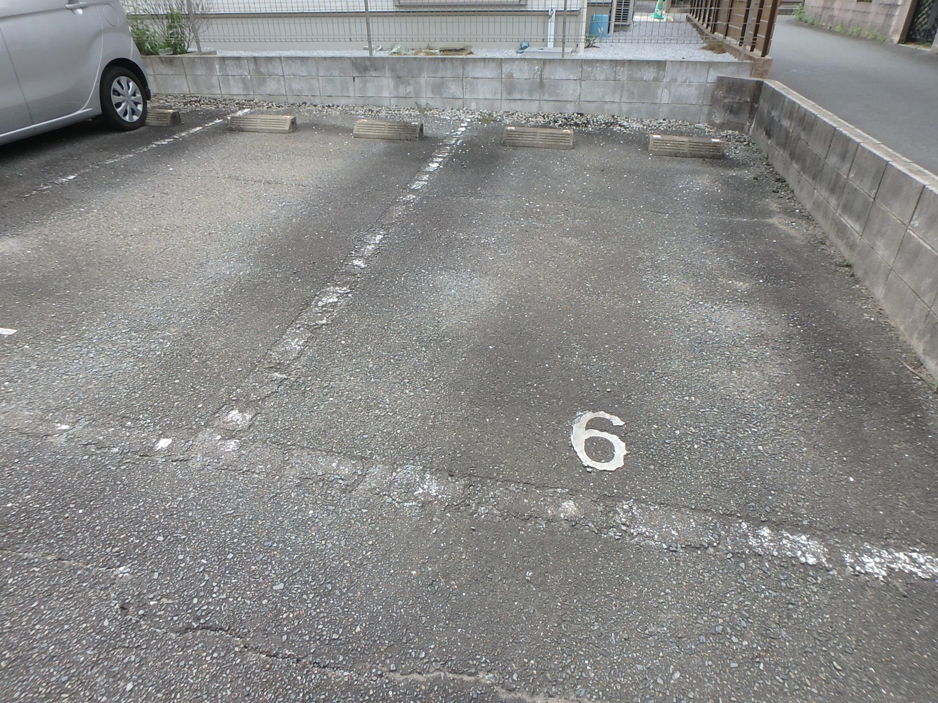 藤井駐車場の外観・駐車場イメージ3枚目