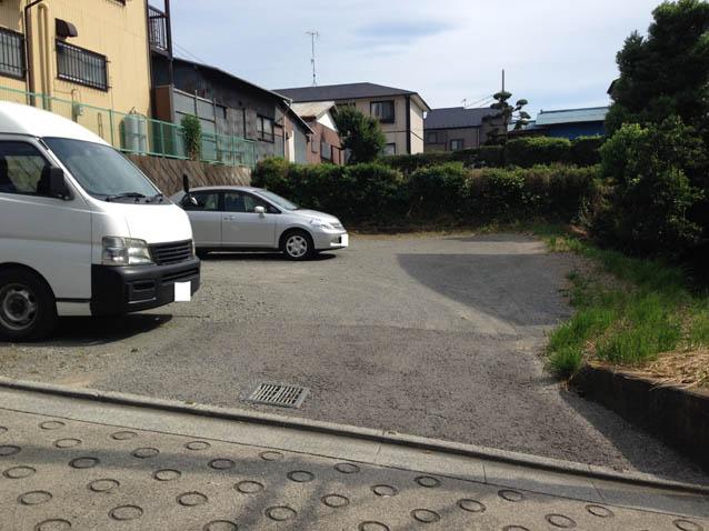 深田月極駐車場の外観・駐車場イメージ2枚目