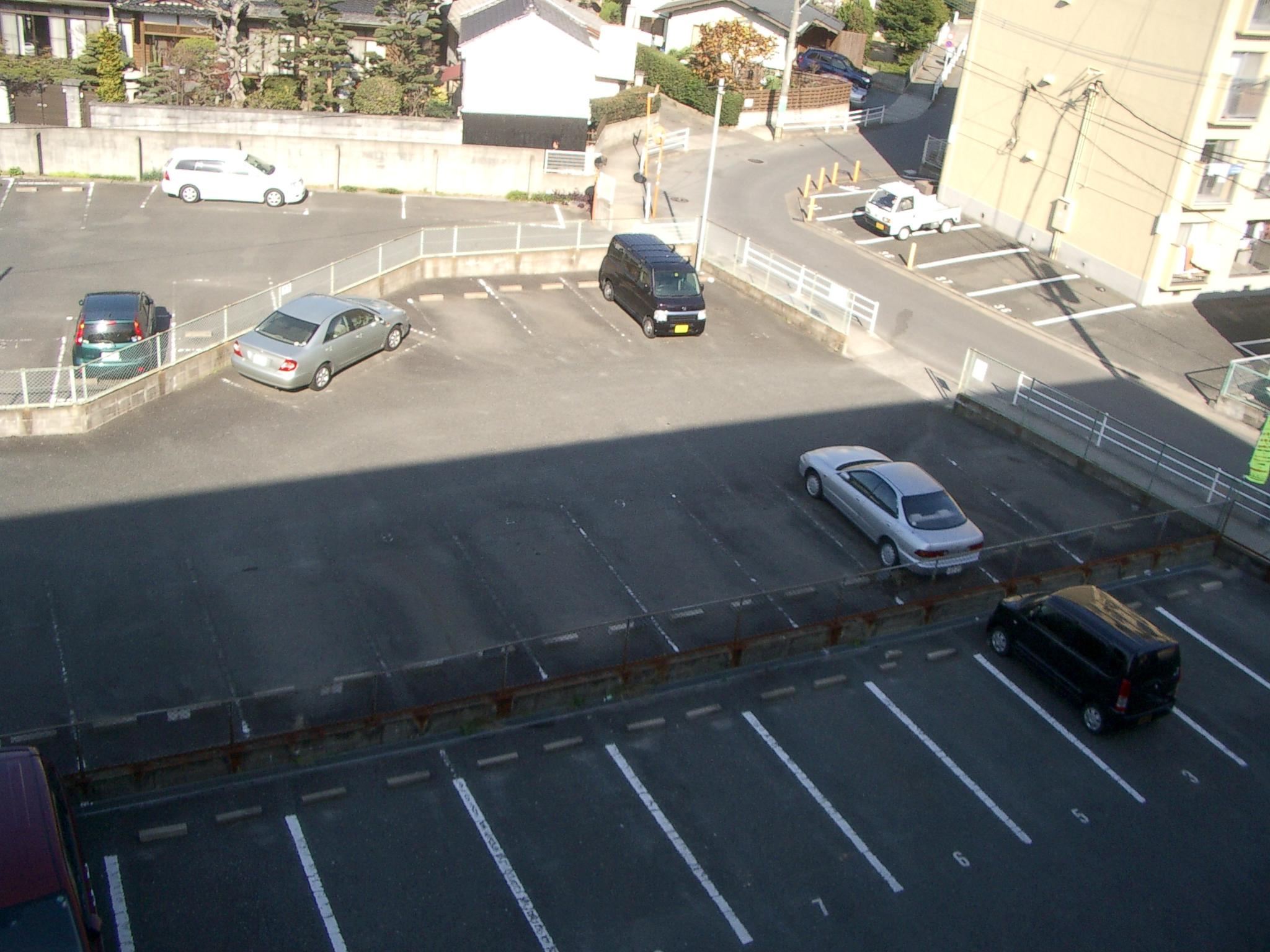駐車場画像2枚目