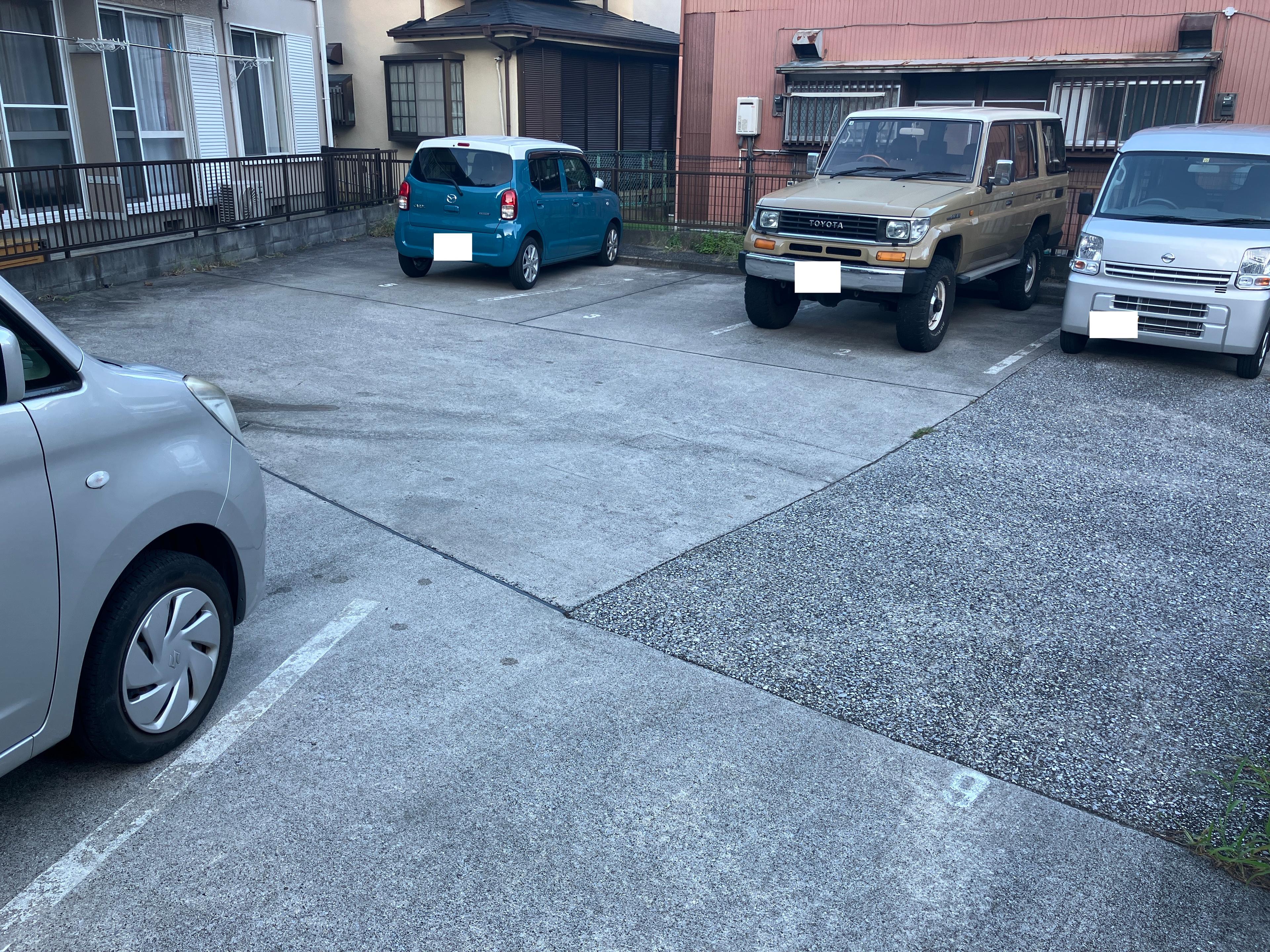 コーポ薫駐車場の外観・駐車場イメージ1枚目