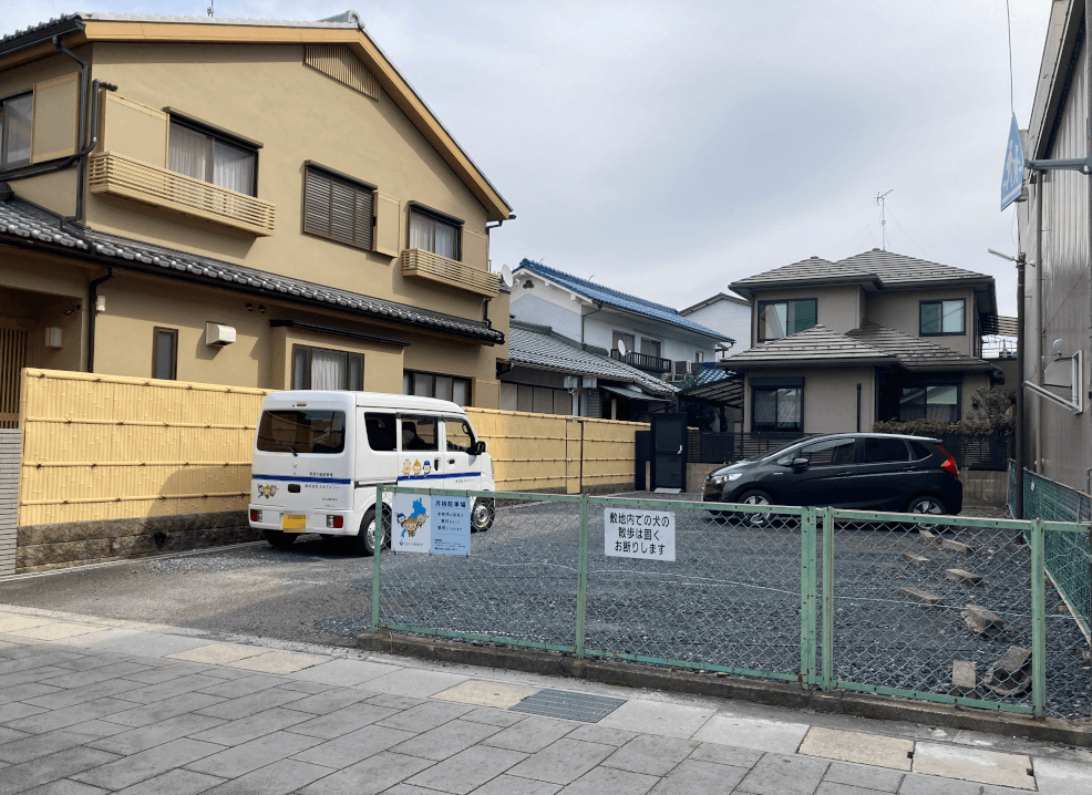 第一田中ガレージの外観・駐車場イメージ1枚目