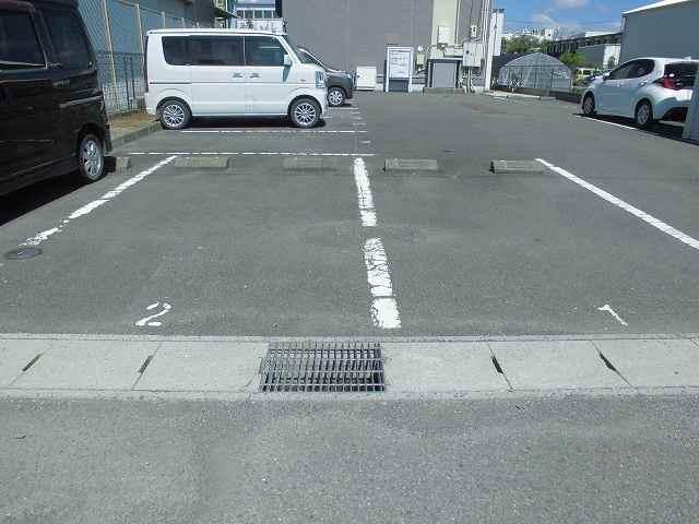 カイト(40625)の外観・駐車場イメージ1枚目