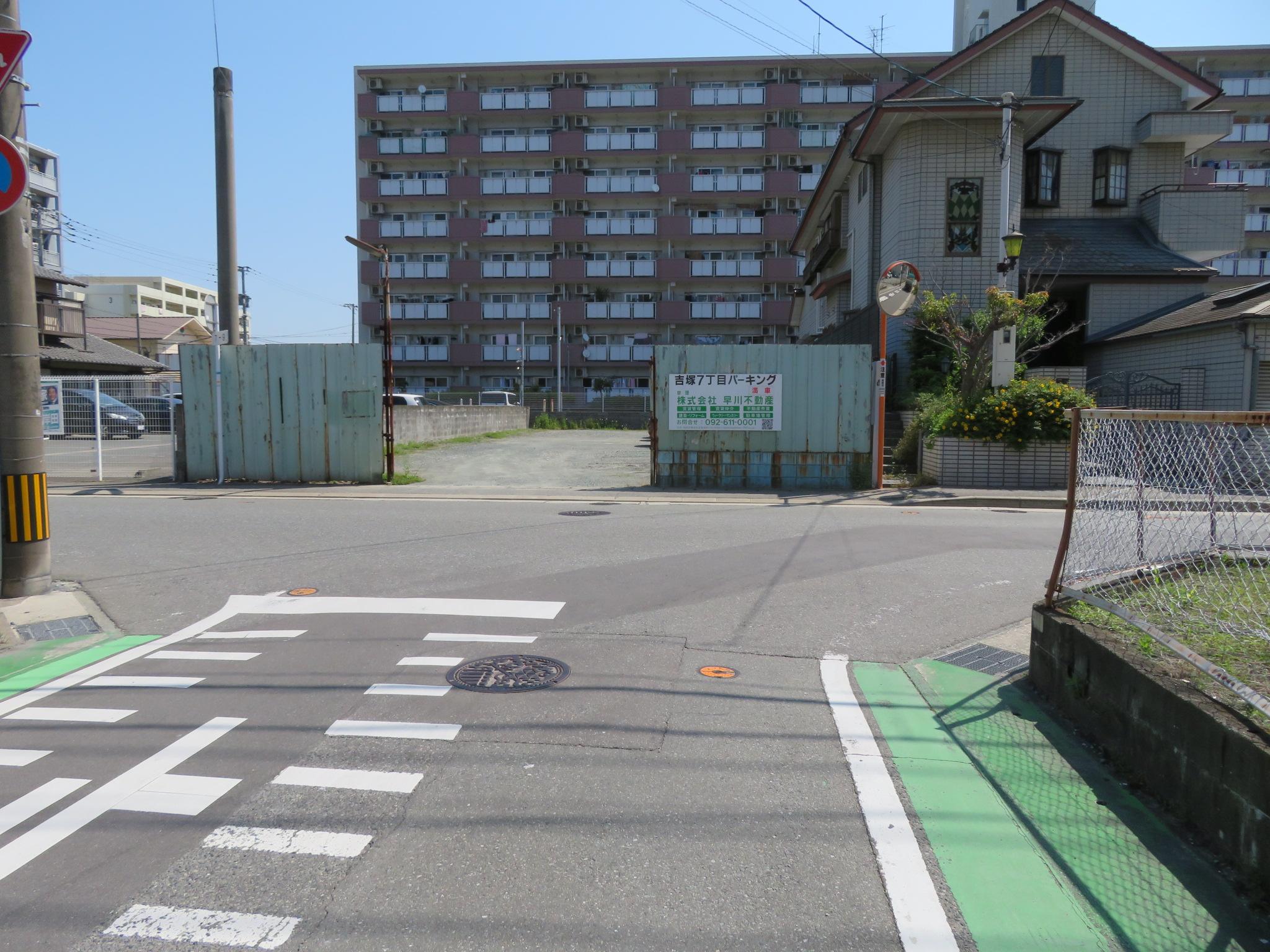 吉塚７丁目パーキングの外観・駐車場イメージ1枚目