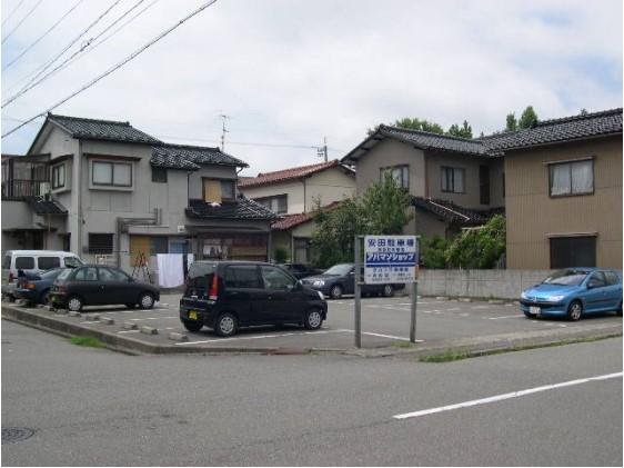 安田駐車場の外観・駐車場イメージ1枚目