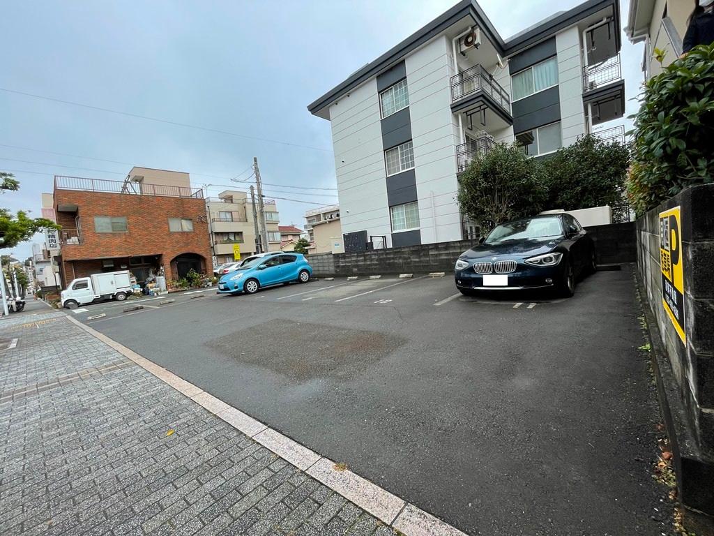 鴨江第２駐車場の外観・駐車場イメージ3枚目