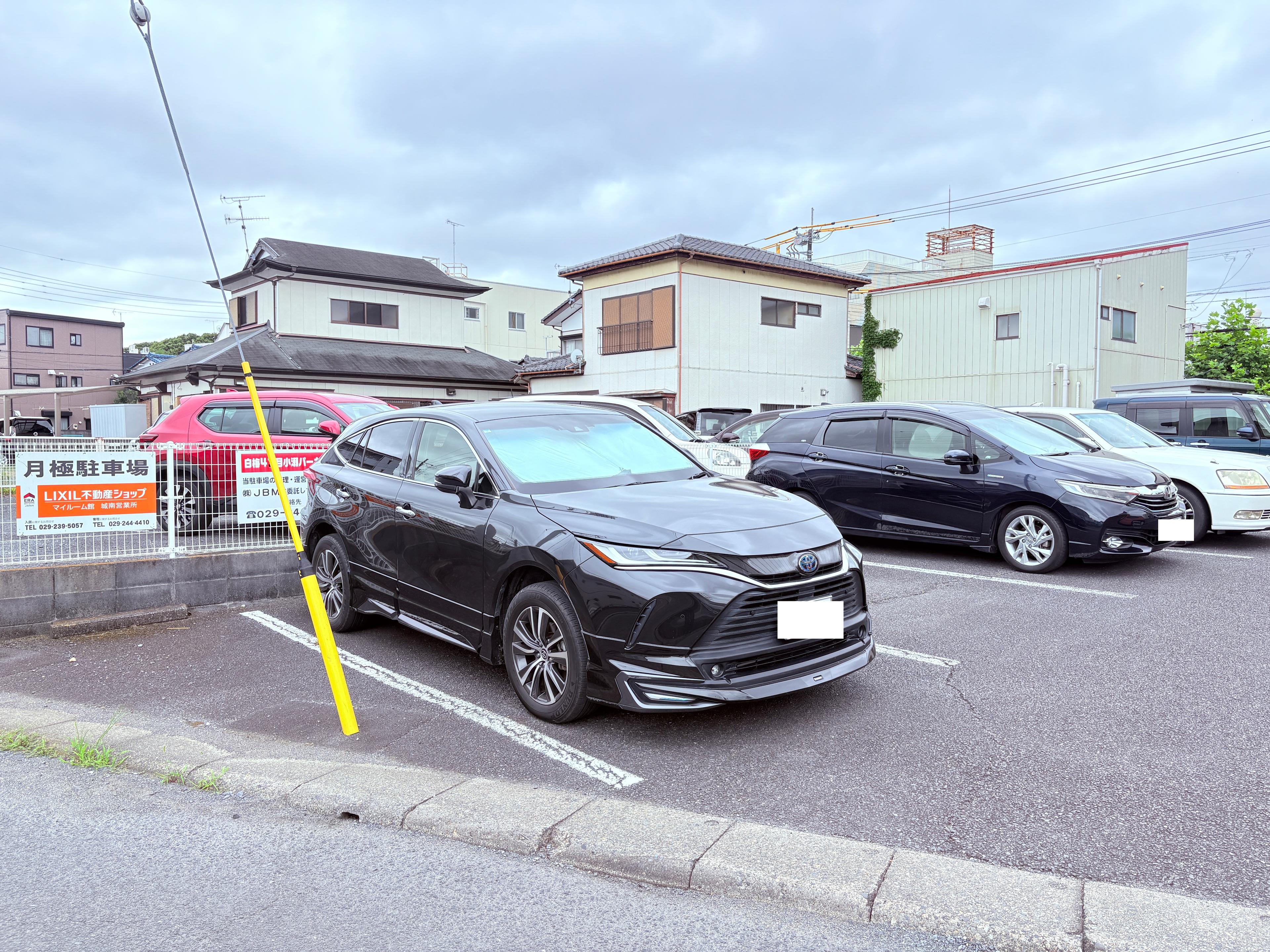 小瀬パーキングの外観・駐車場イメージ1枚目