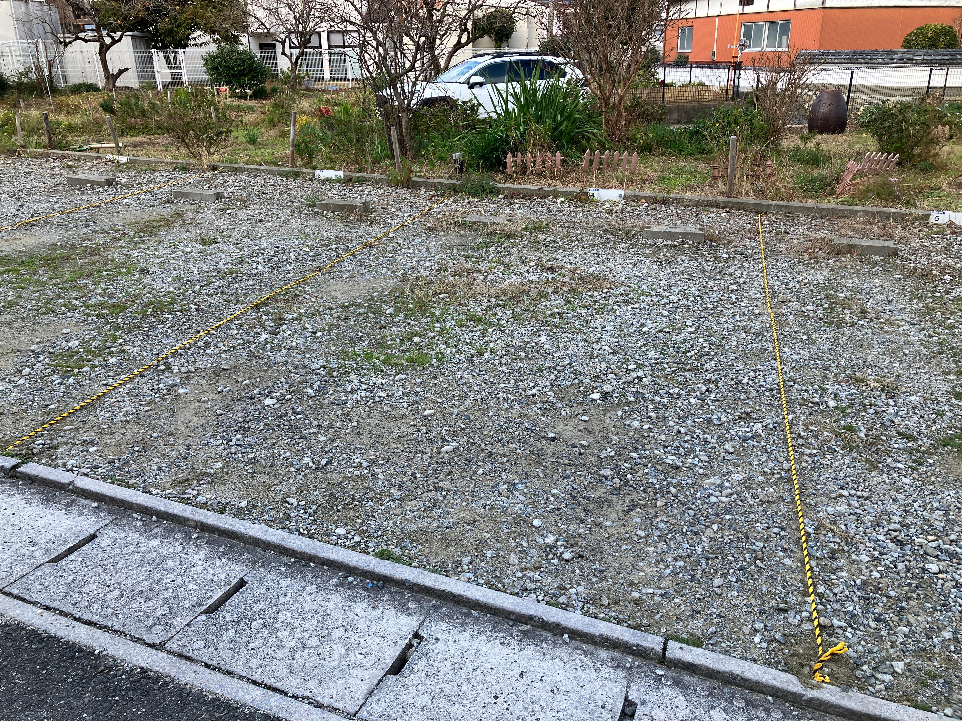 寿2駐車場の外観・駐車場イメージ2枚目