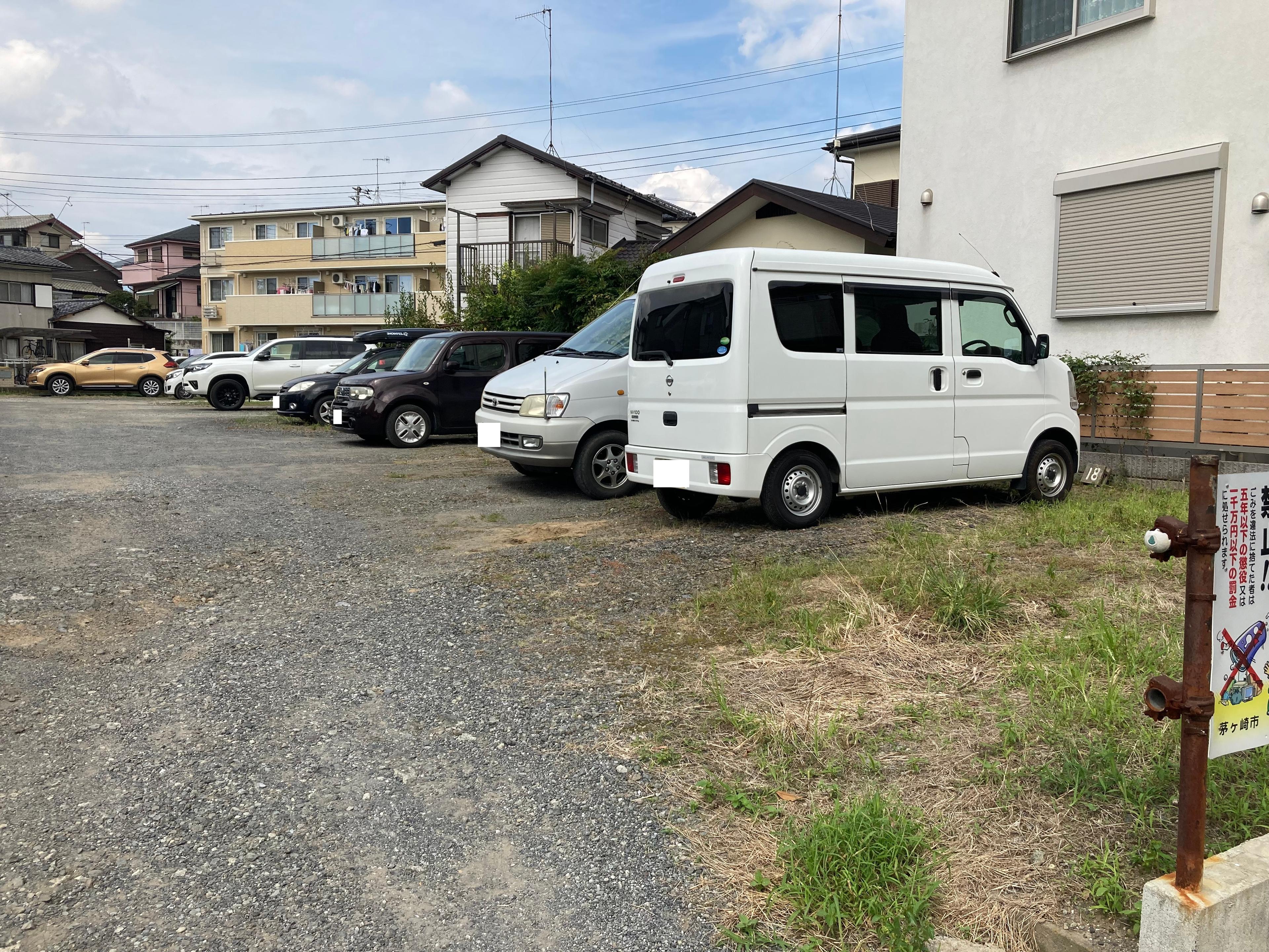 菱沼駐車場の外観・駐車場イメージ2枚目