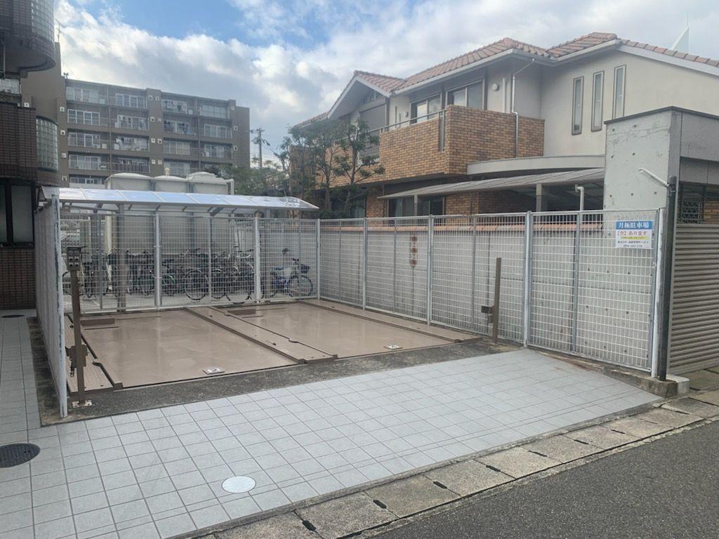 駐車場画像2枚目