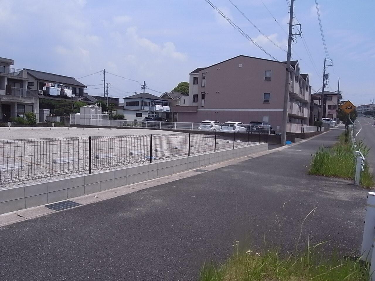 ＮＯ．１９４の外観・駐車場イメージ3枚目