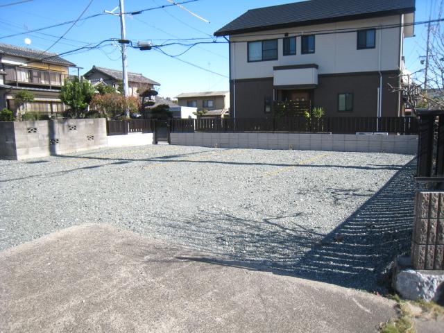 志都呂町1482-1の外観・駐車場イメージ2枚目