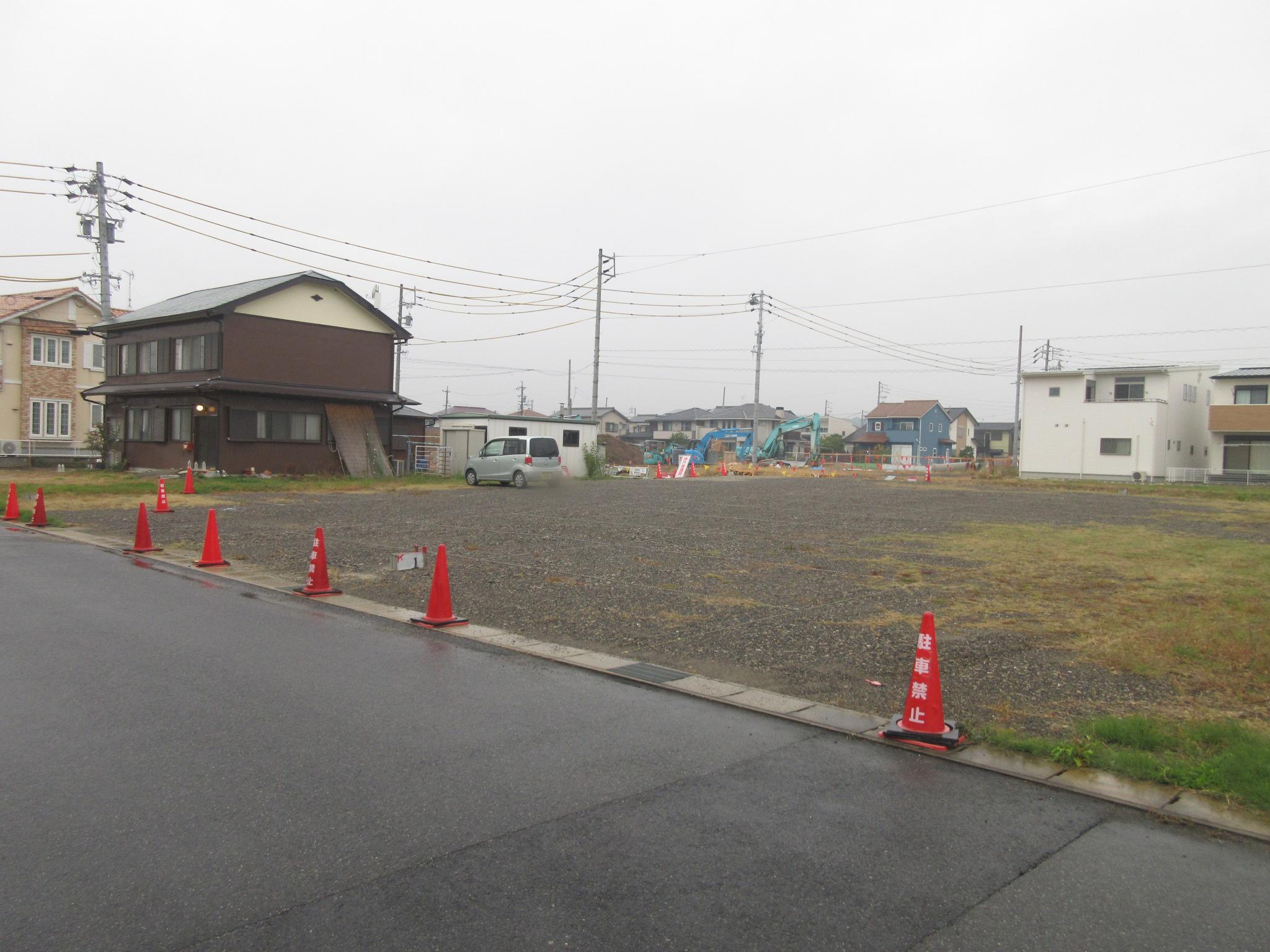 北原山町六田池（伊藤）駐車場の外観・駐車場イメージ2枚目