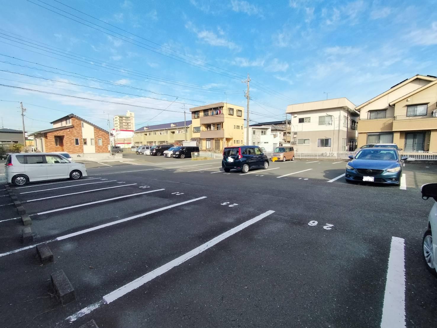 サウスパークの外観・駐車場イメージ2枚目