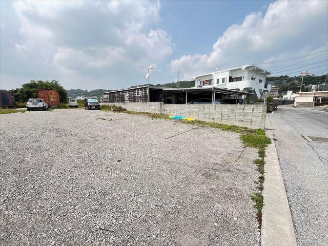 川田駐車場の外観・駐車場イメージ2枚目
