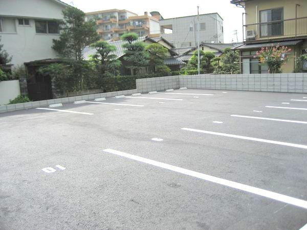 県庁西駐車場の外観・駐車場イメージ3枚目