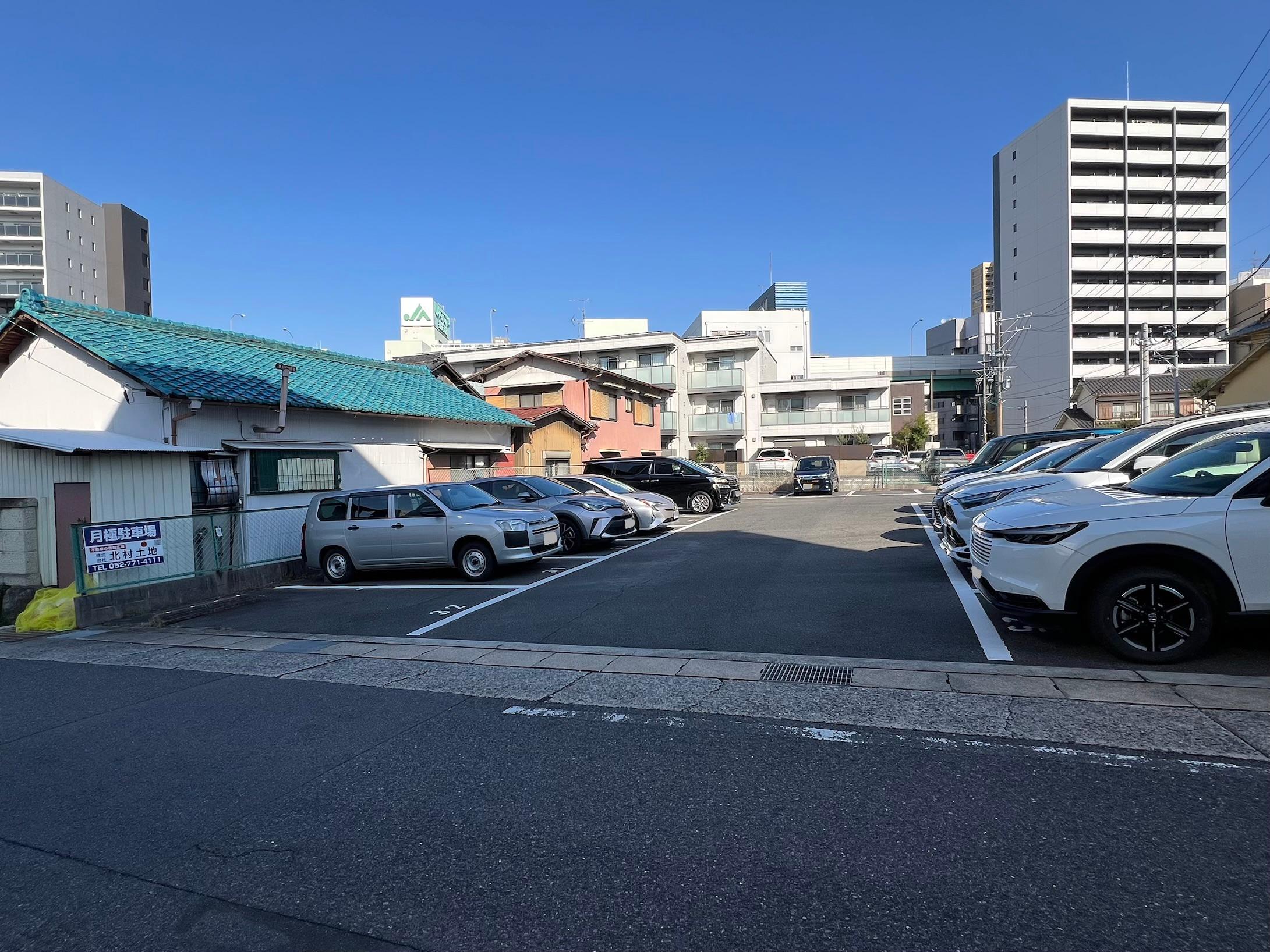 上社南パーキングの外観・駐車場イメージ1枚目