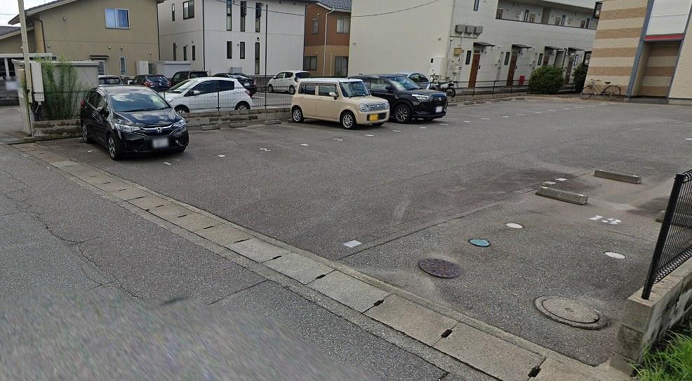 グランドソレーユ(29767)の外観・駐車場イメージ1枚目