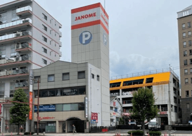 ジャノメパーキングの外観・駐車場イメージ1枚目