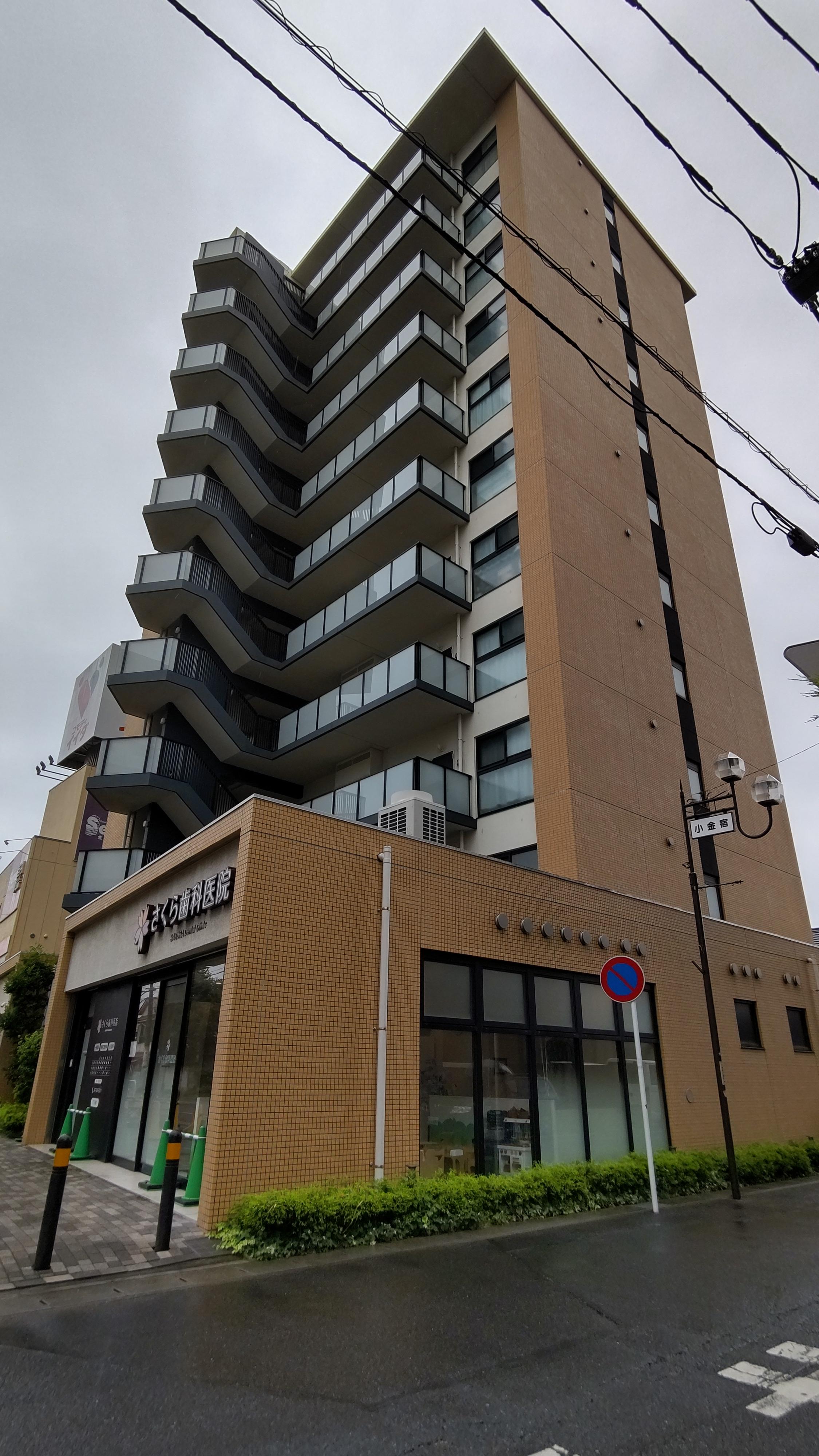 ボワ・デ・コガネ（店舗）の外観・駐車場イメージ2枚目