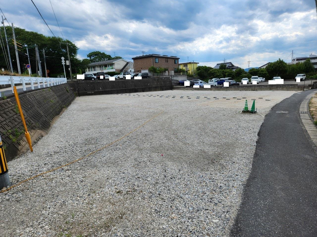 湖山町南5丁目318駐車場の外観・駐車場イメージ1枚目