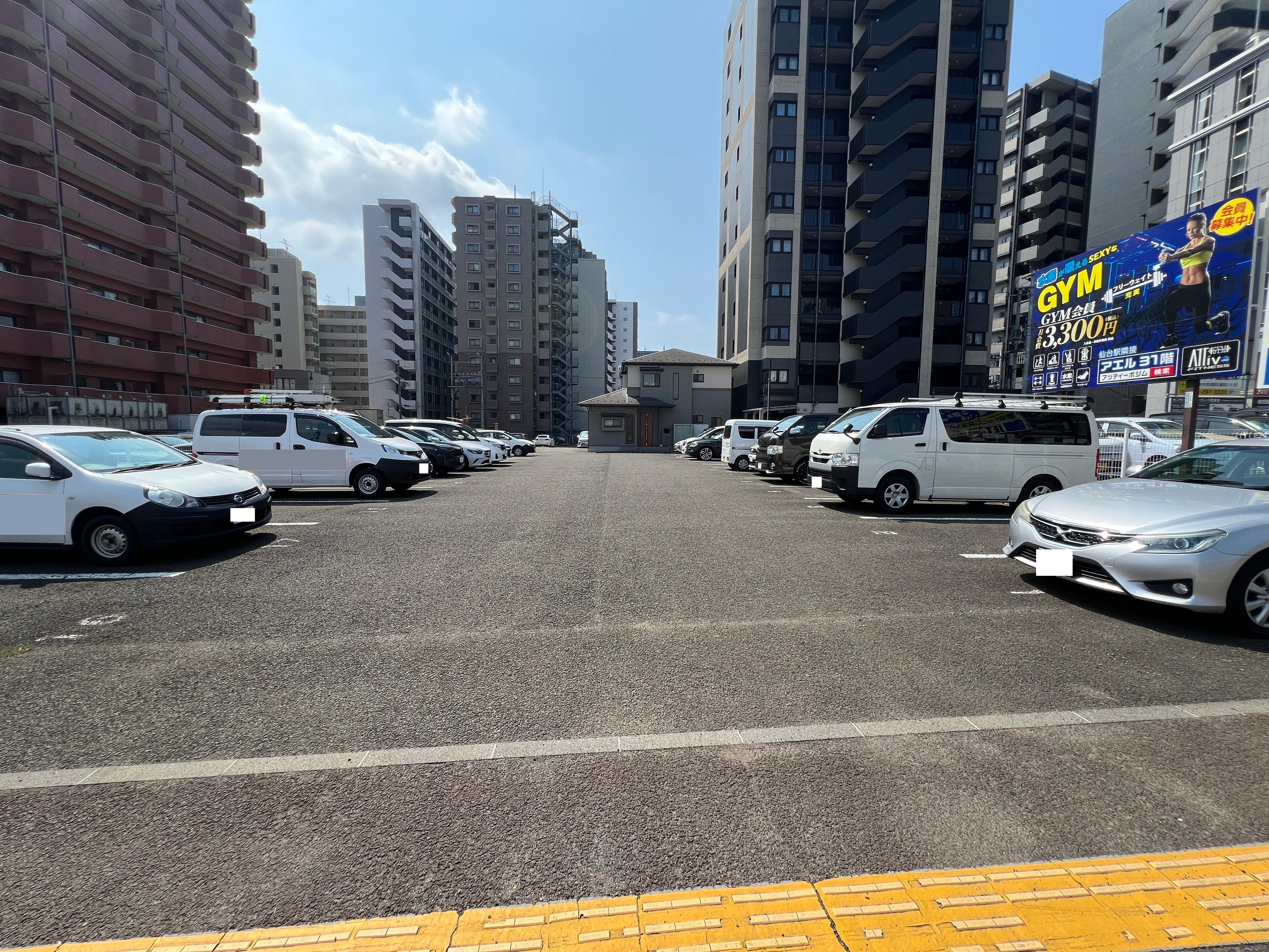 永野駐車場の外観・駐車場イメージ2枚目