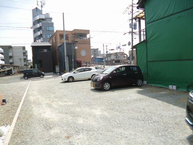 清田駐車場の外観・駐車場イメージ3枚目