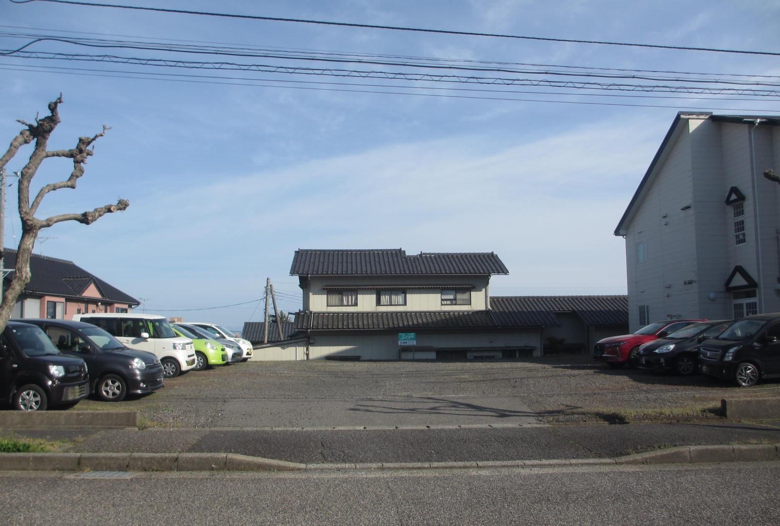 第27駐車場の外観・駐車場イメージ2枚目