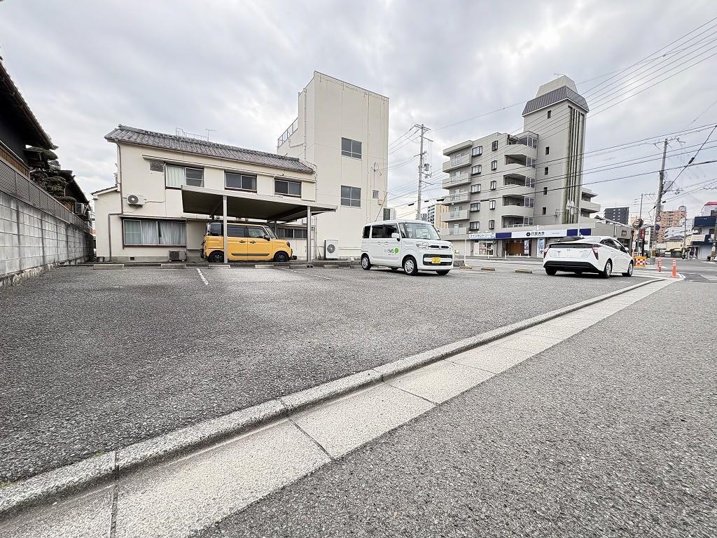黒田Ｔ月極駐車場の外観・駐車場イメージ2枚目