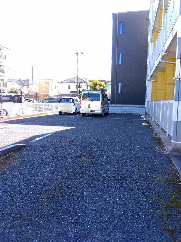 ジュネス(14783)の外観・駐車場イメージ1枚目