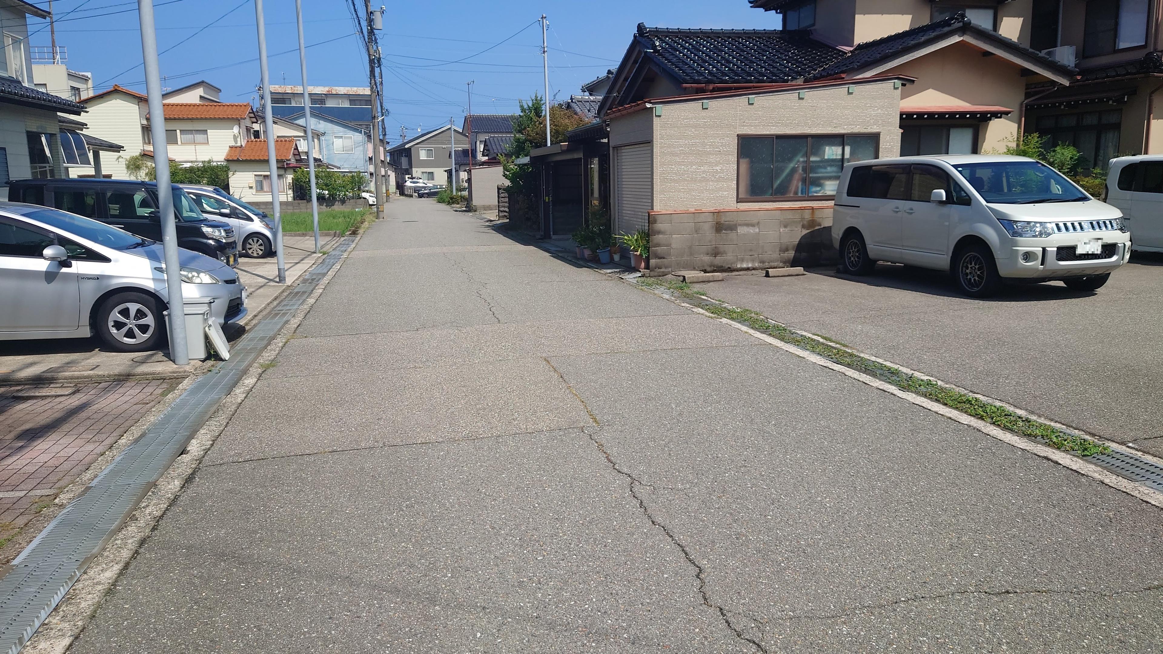 千田駐車場の外観・駐車場イメージ2枚目